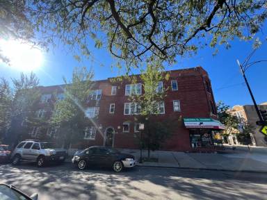 Main picture of 6657-59 N Clark St. / 1633-41 W. North Shore Apartments