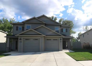 Main picture of 3846 Creek View Dr