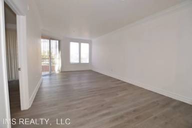 Main picture of Meridian Condos Las Vegas