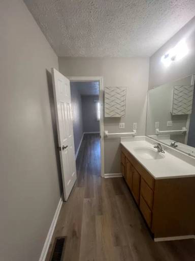 Main picture of 7535 Ditch Rd