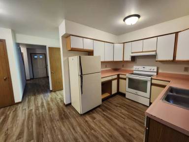 Main picture of 230 North St