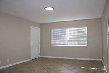 Main picture of 319 21st St