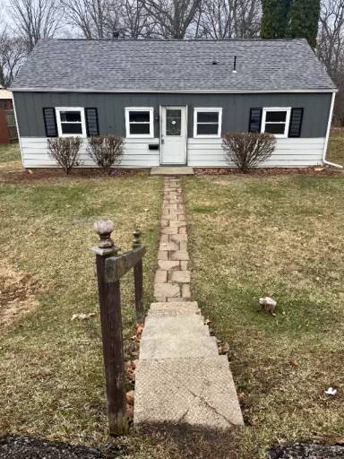 Main picture of 1905 Glen Rd