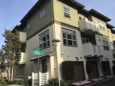 Main picture of 2852 Saratoga Dr