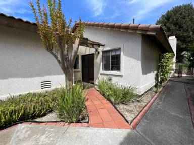 Main picture of 15943 Sunnyfield Pl