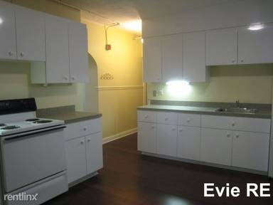 Main picture of 452 Hanover St