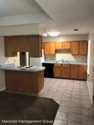 Main picture of 2701 S 56th St