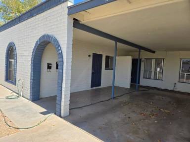 Main picture of 1141 N April Cir