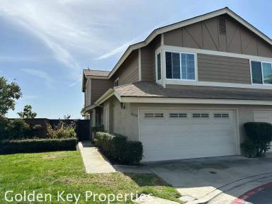 Main picture of 4668 Woodstock St
