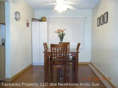 Main picture of 1222 Kennicott Ave