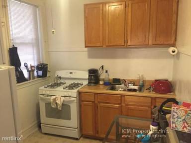 Main picture of 2604 W Gunnison St & 4846 N Rockwell St Apartments