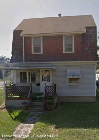 Main picture of 825 Uncapher Ave