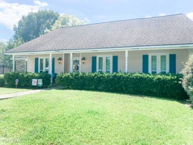Main picture of 5150 Antioch Blvd