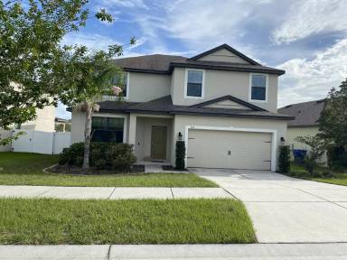 Main picture of 610 Silverthorn Pl