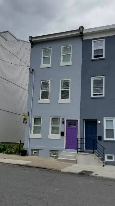 Main picture of 605 Cecil B Moore Ave