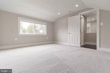 Main picture of 5905 Frederick St