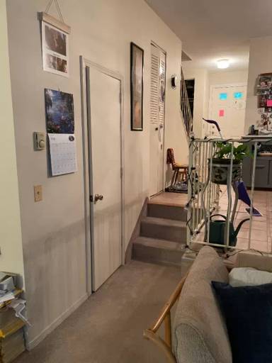 Main picture of 11 King Arthur Dr