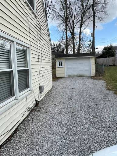 Main picture of 1919 Tudor St