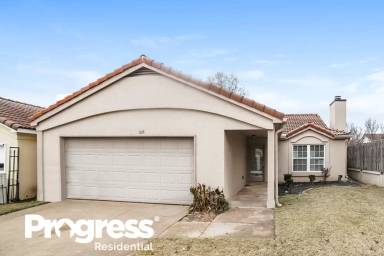 Main picture of 1124 Atterbury Cir S