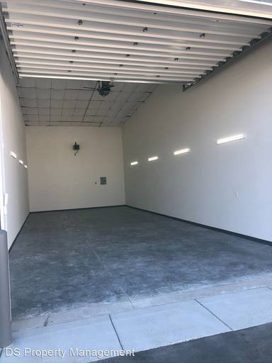 Main picture of 2140 E Summersweet Dr