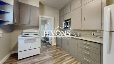 Main picture of 723 S Sprague Ave