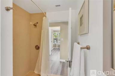 Main picture of 520 SW 5th Ave