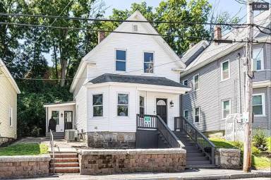 Main picture of 243 Stackpole St