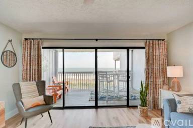 Main picture of Sea Colony Condos