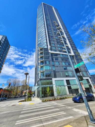 Main picture of Spire Seattle Condominiums