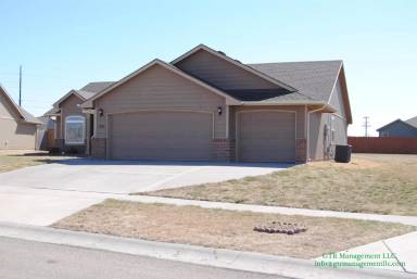 Main picture of 1101 Coyote Dr