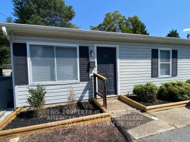 Main picture of 401 Needle Ct