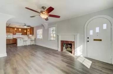 Main picture of 2048 Jefferson St