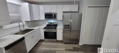Main picture of 202 Lewis St