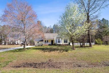 Main picture of 90 Coral Ridge Cir