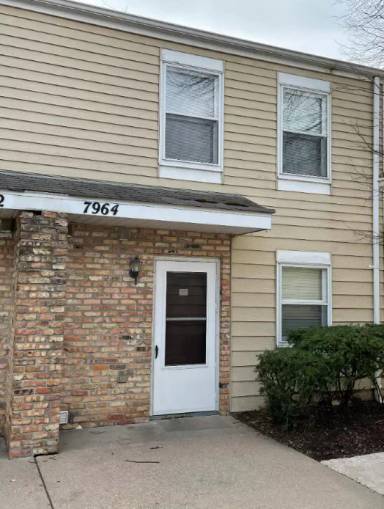 Main picture of 7942 Bloomington Ave