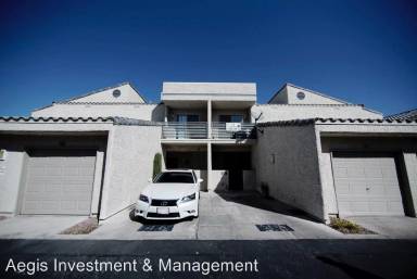 Main picture of La Mirage Condominiums