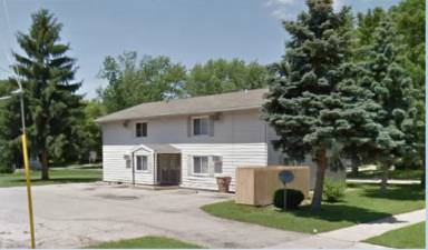 Main picture of 714 N Oak St