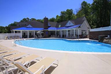 Main picture of 120 Clubhouse Dr