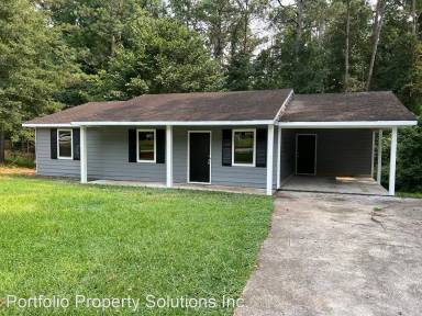 Main picture of 160 Hidden Pines Dr