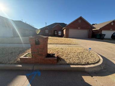 Main picture of 18509 Chestnut Oak Dr