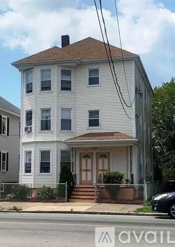 Main picture of 817 Belleville Ave