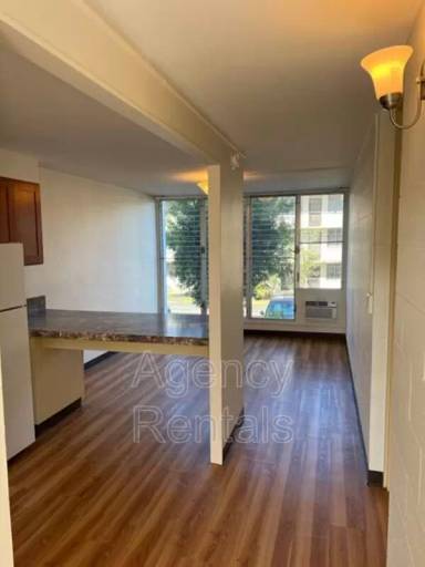 Main picture of 1525 Kewalo St