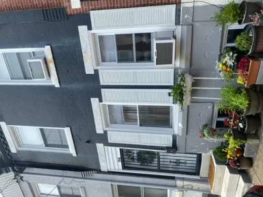 Main picture of 1926 McClellan St