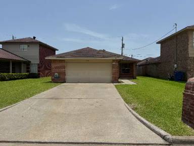 Main picture of 2416 26th St N