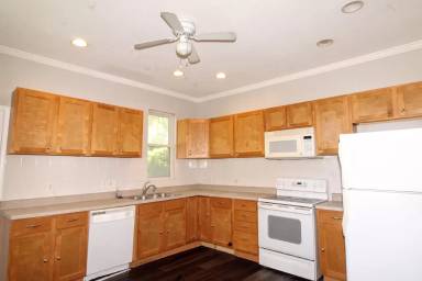 Main picture of 7137 Virginia Ave