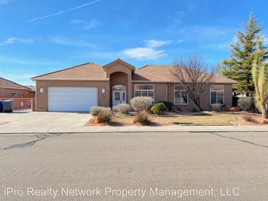 Main picture of 233 N 2675 W