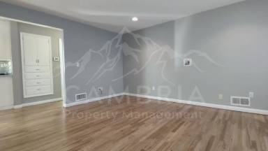 Main picture of 1852 E Hillcrest Ave