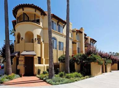 Main picture of 8121 Camino del Sol