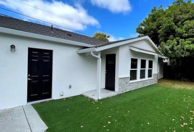 Main picture of 3424 Cecil Ave