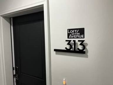 Main picture of 5072 North University Avenue - 101